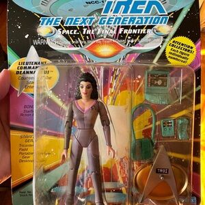 New Star Trek The Next Generation Lt. Commander Deanna Troi Action Figure
